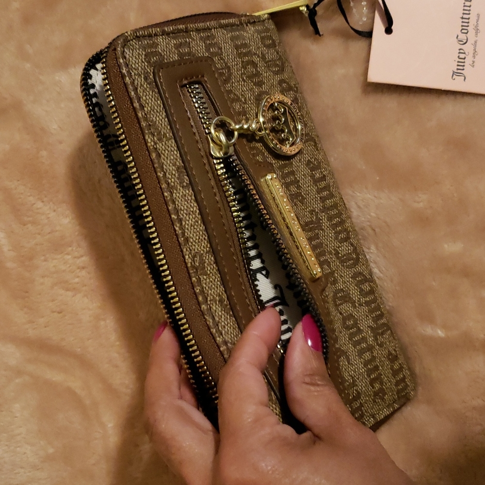 ●JUICY COUTURE fullsize Wallet - Picture 3 of 3